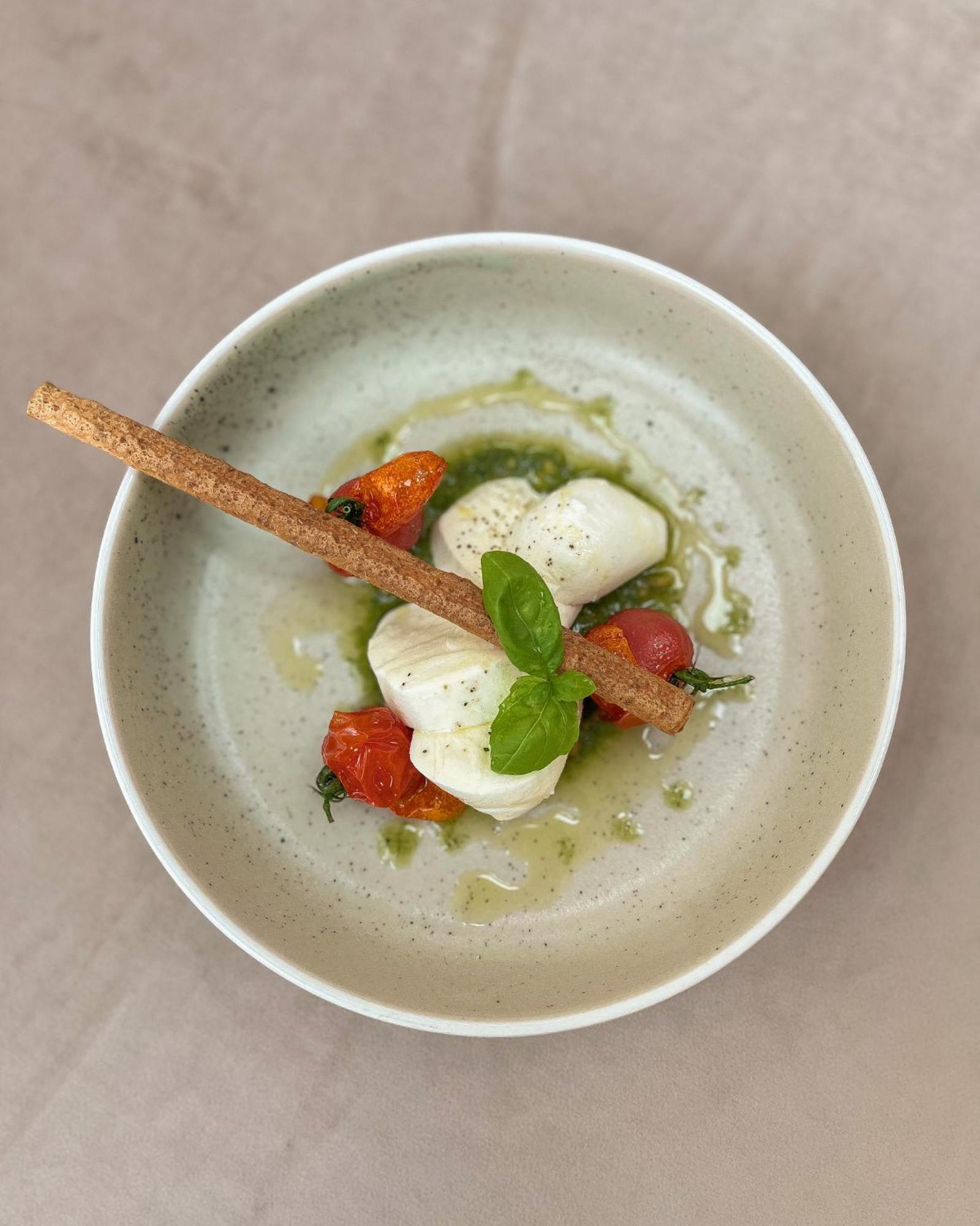 Klaudia'S Hotel & Restaurant At Golf Resort, Bac Samorin エクステリア 写真