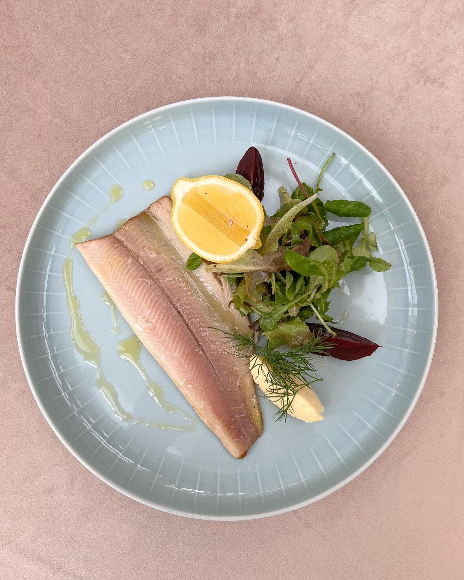Klaudia'S Hotel & Restaurant At Golf Resort, Bac Samorin エクステリア 写真
